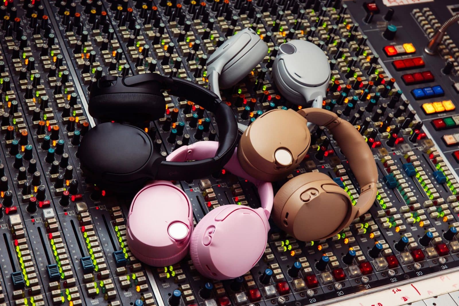 Skullcandy Crusher 1080 ANC เพิ่มเทคโนโลยี Bose พร้อมตัดเสียงรบกวน