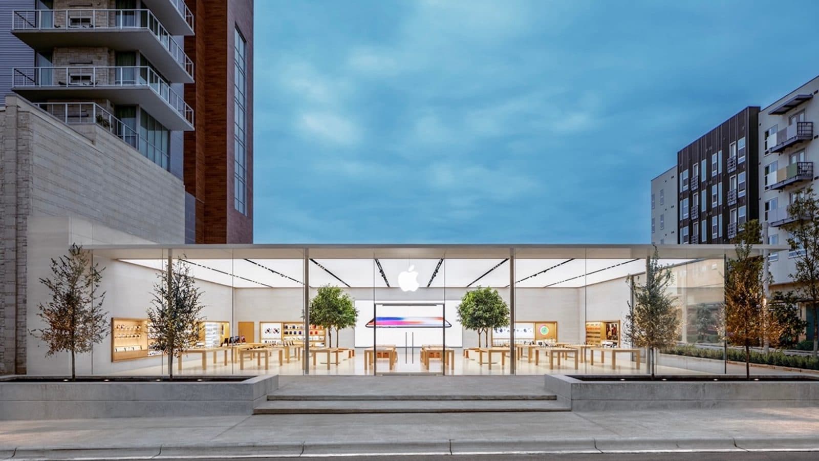Apple ทดสอบระบบ “Live Notes” ใช้ AI จดและถอดเสียงคุยที่ Genius Bar