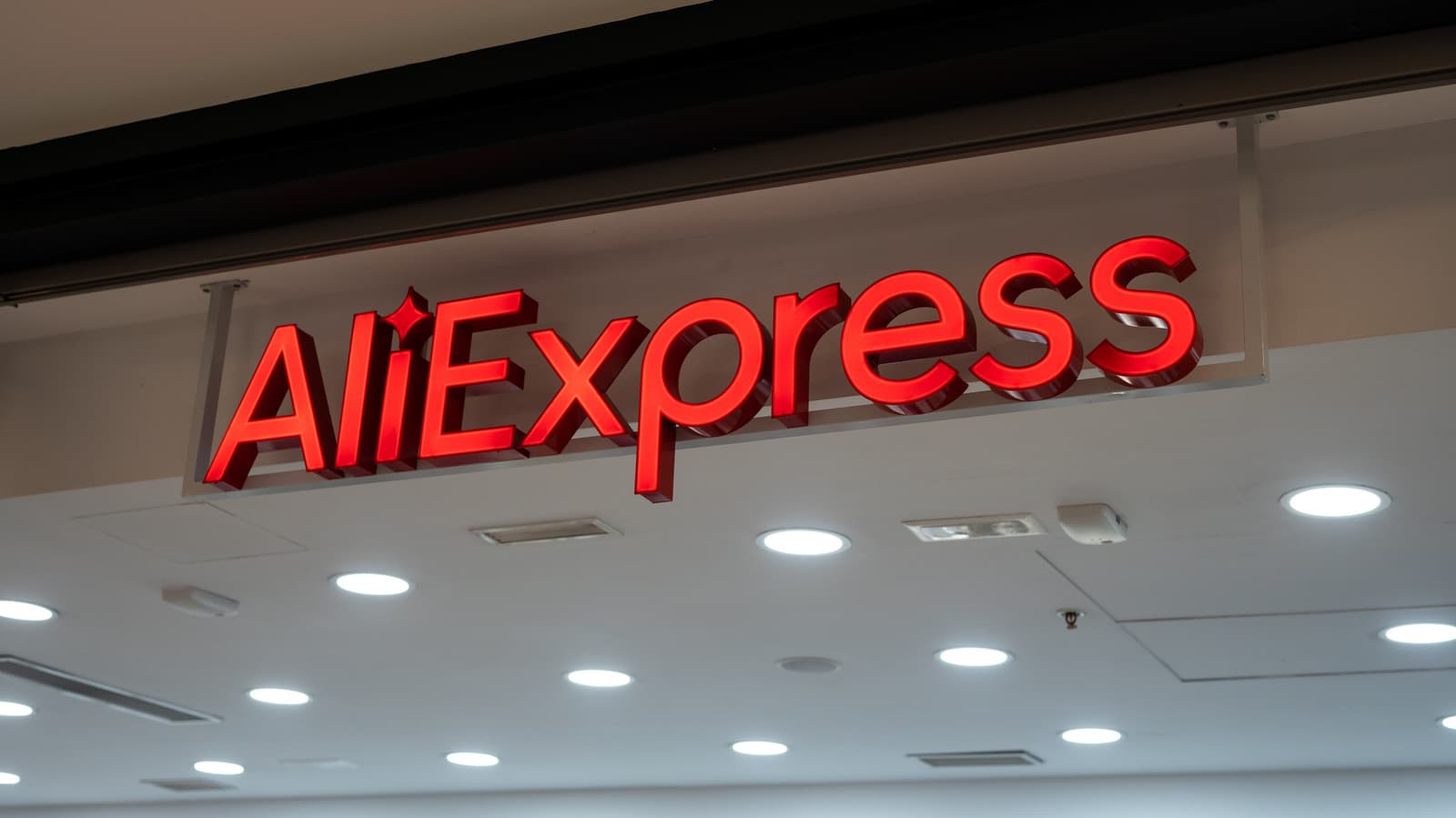 AliExpress โดนปรับสถิติ 629 ล้านดอลลาร์ ปมขายสินค้าปลอมและผิดกฎหมาย
