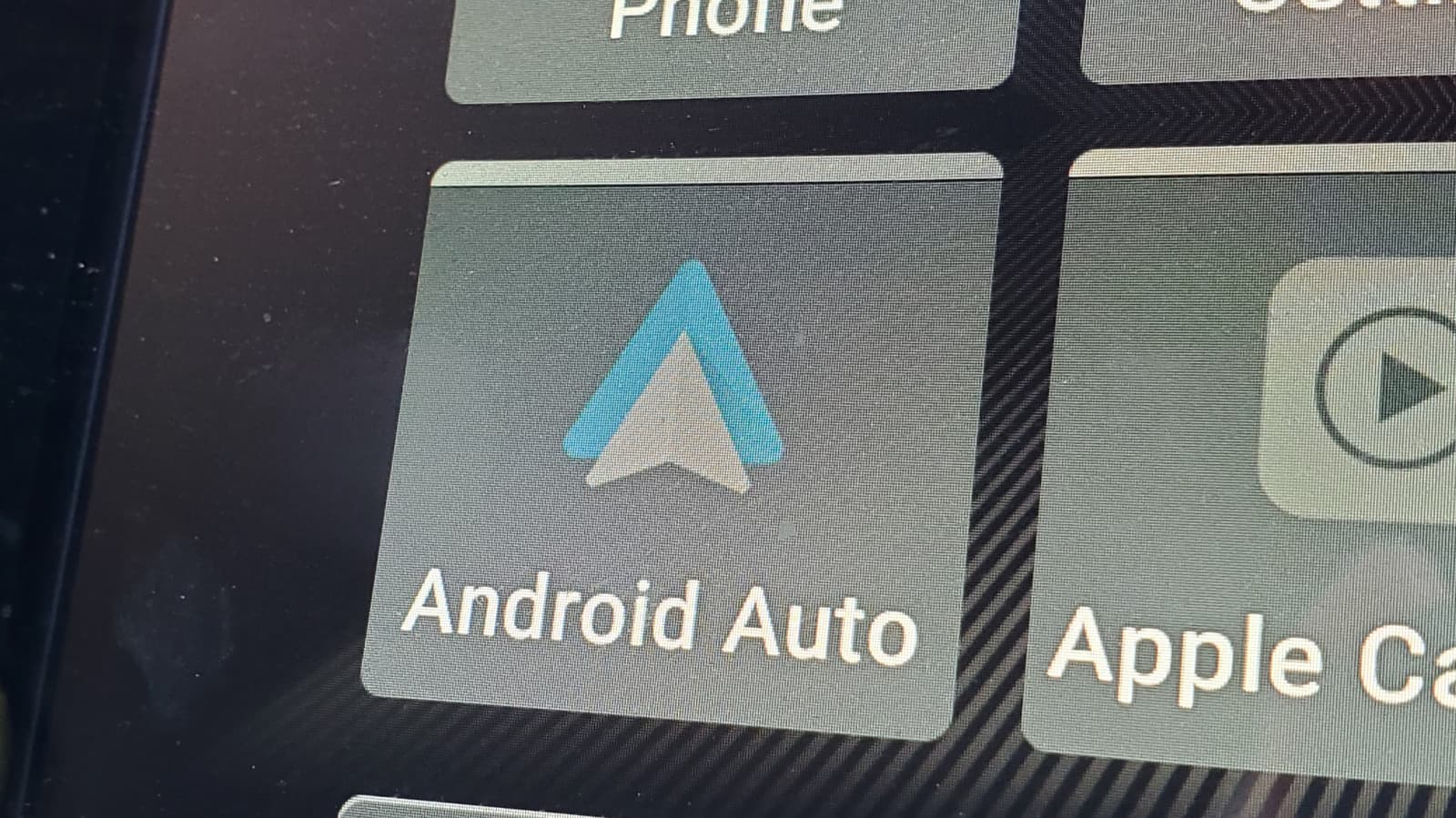 พบเมนูนักพัฒนา Android Auto ที่เปิดใช้งานได้ในไม่กี่วินาที