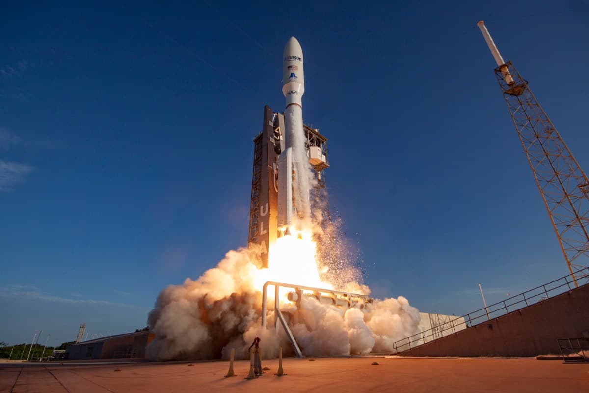 Amazon ขยายแผนดาวเทียมเชื่อมต่อมือถือ จ่อแข่ง SpaceX หนักขึ้น