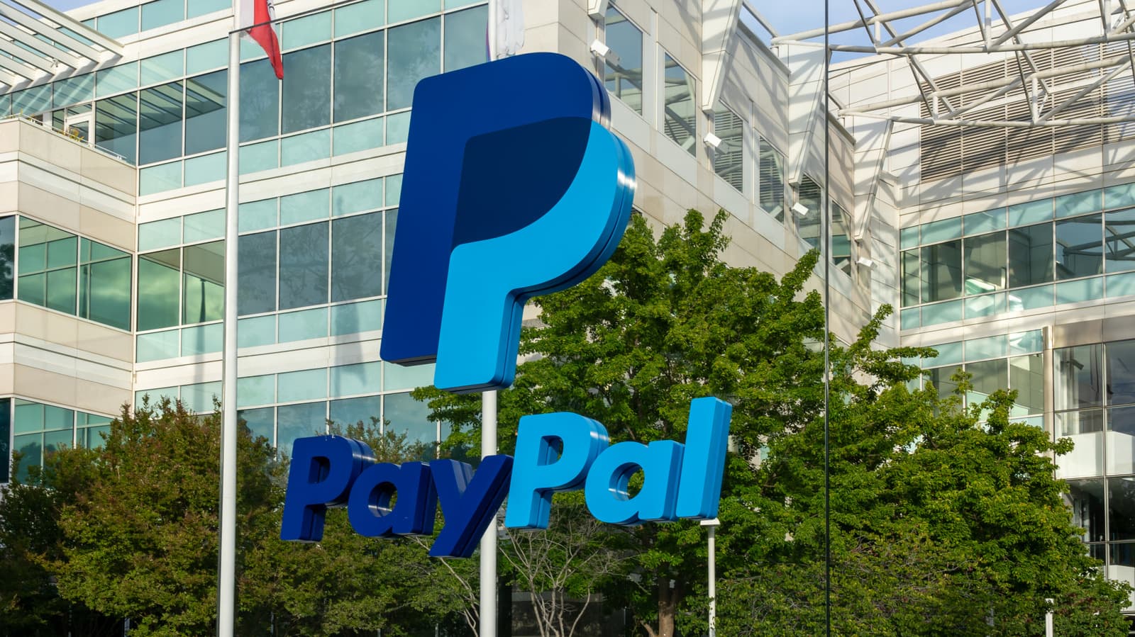 Stripe เจรจาซื้อ PayPal ตามรายงาน ขณะอดีตเคยยื่นข้อเสนอร่วมกับ Advent
