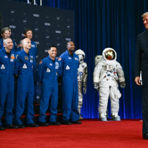 ทรัมป์ลงนามตั้ง “US Space Academy” จุดกระแสถกบทบาทการฝึกคนด้านอวกาศ