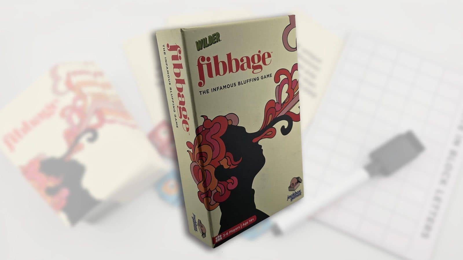 รีวิว Fibbage ฉบับการ์ด: เกมปาร์ตี้เดาจั่วหลอกจากดิจิทัลสู่โต๊ะจริง