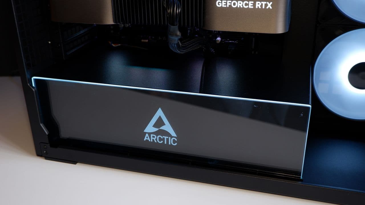 Arctic ลดราคาระบายคืนลูกค้าหลังได้เงินคืนภาษีศุลกากรสหรัฐ