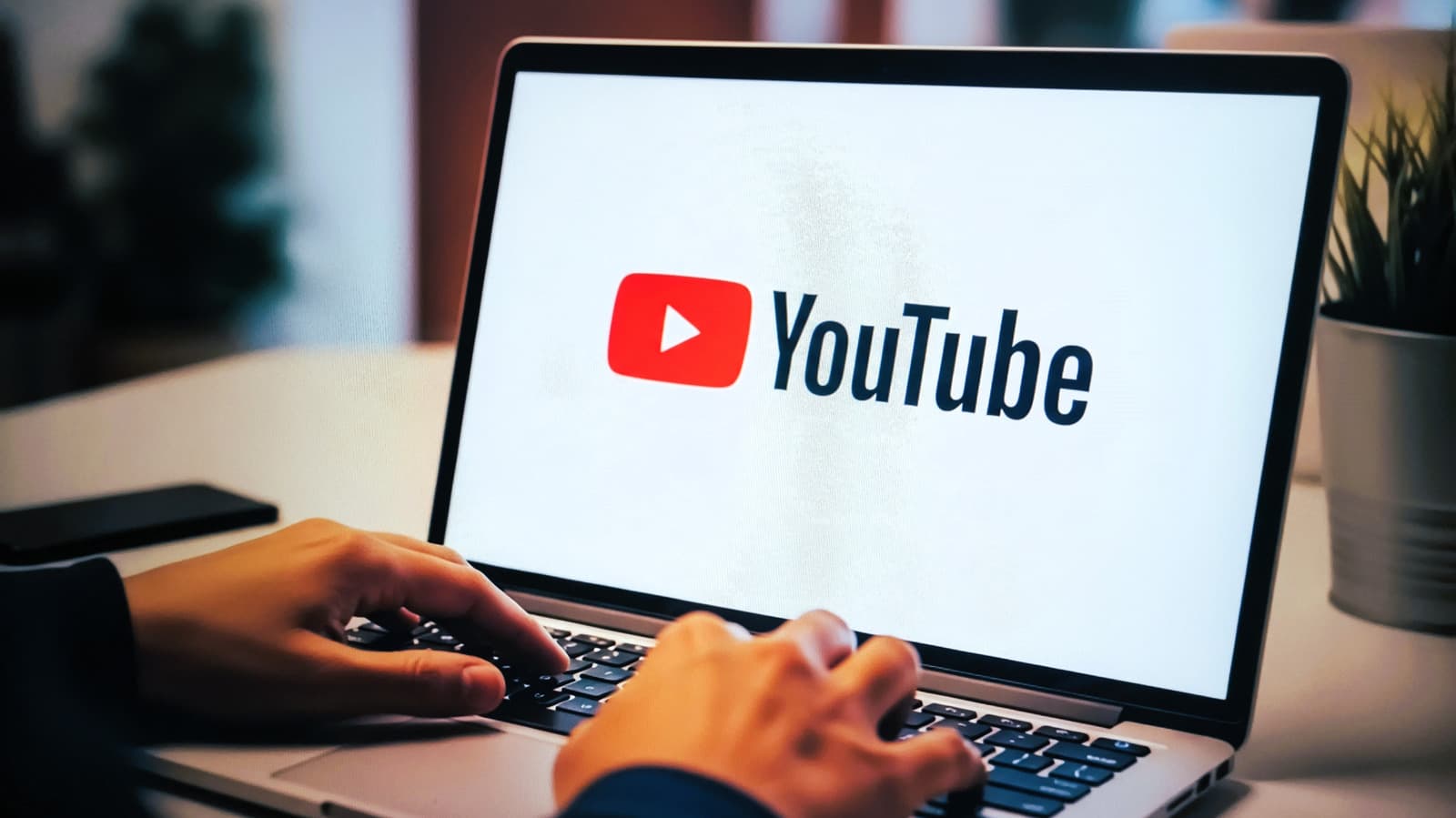 YouTube ชี้ชัดนโยบายคอนเทนต์ AI และเหตุผลที่บางช่องอาจไม่ได้รับเงิน