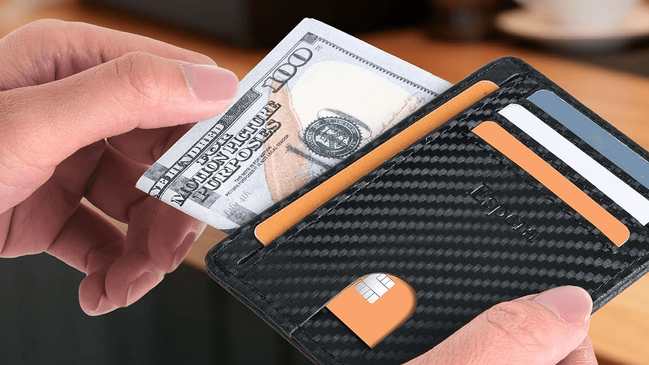 Amazon ลดกระเป๋าสตางค์ RFID แบบบางเหลือราว 3.49 ดอลลาร์ด้วยโค้ดโปรโมชัน