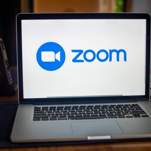 นักวิจัยพบช่องโหว่ Zoom Screen Sharing ที่อาจถูกใช้ยึดอุปกรณ์ได้