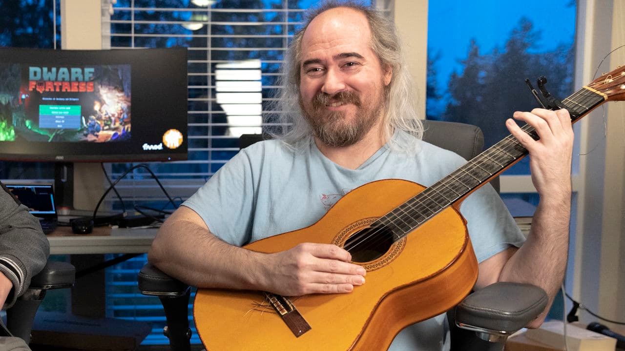 ผู้สร้าง Dwarf Fortress บอกชีวิตเศรษฐีไม่ได้เปลี่ยนมาก แค่กลับไปมีความมั่นคงแบบที่พ่อแม่เคยมี