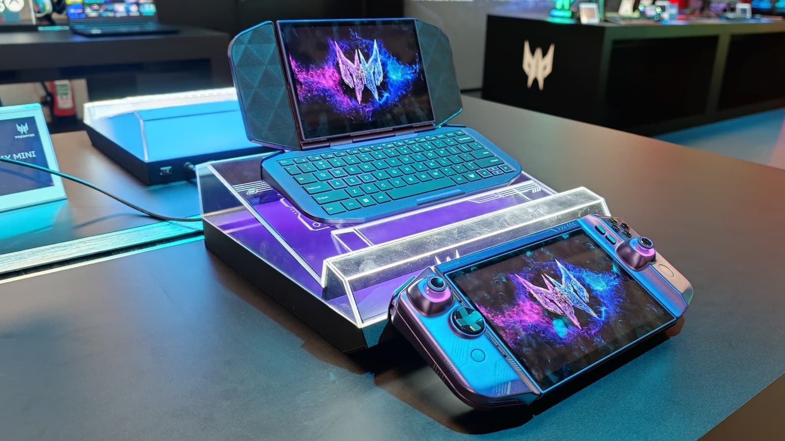 Acer โชว์ Project DualPlay Mini แนวคิดเครื่องเล่นเกมพกพาที่แปลงเป็นโน้ตบุ๊กได้