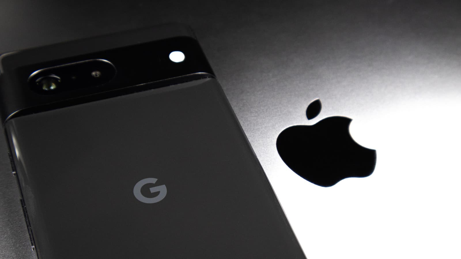 วิธีส่งรูปและวิดีโอจาก Android ไป iPhone แบบคมชัด