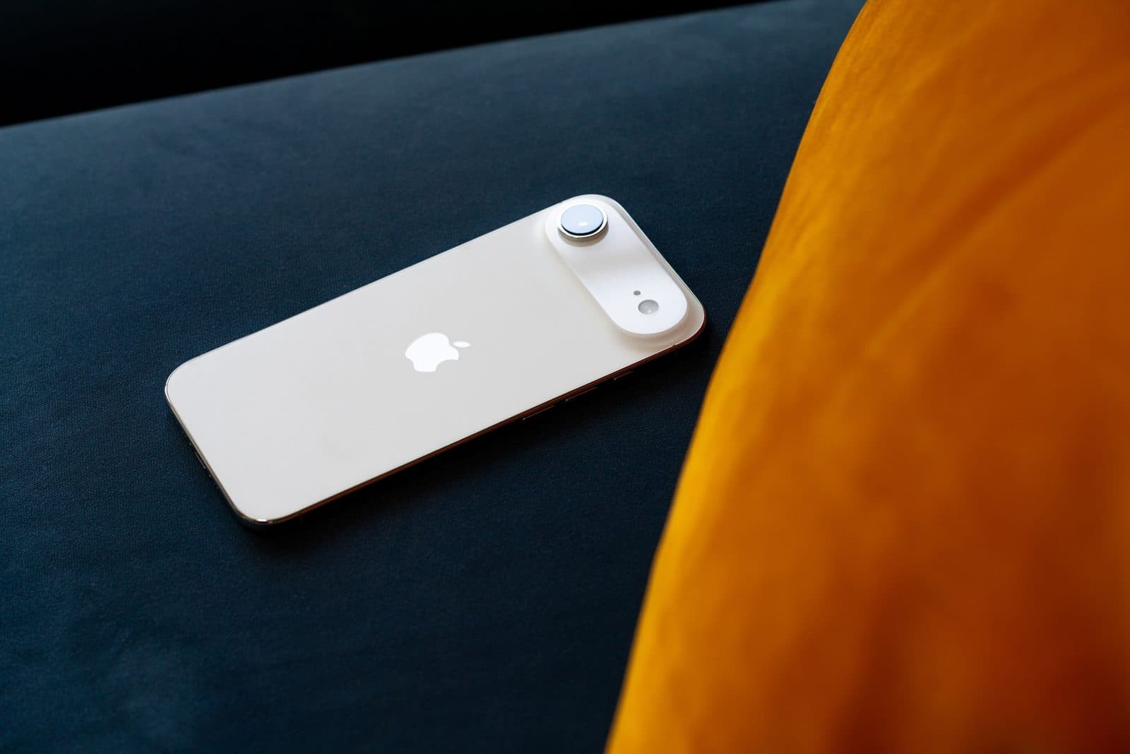 Apple ขึ้นราคา iPhone รุ่นเก่าทุกรุ่นอีก 100 ดอลลาร์หลังงานเปิดตัวใหม่