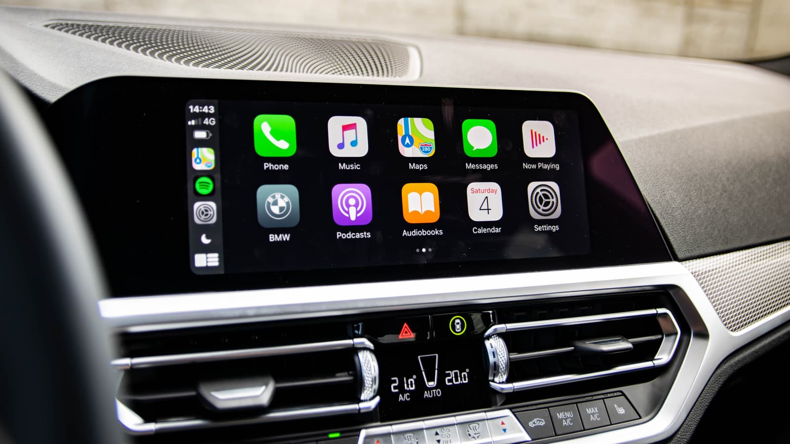 ผู้ผลิตรถยนต์เริ่มลดบทบาท CarPlay ในปี 2026 เพราะอะไร