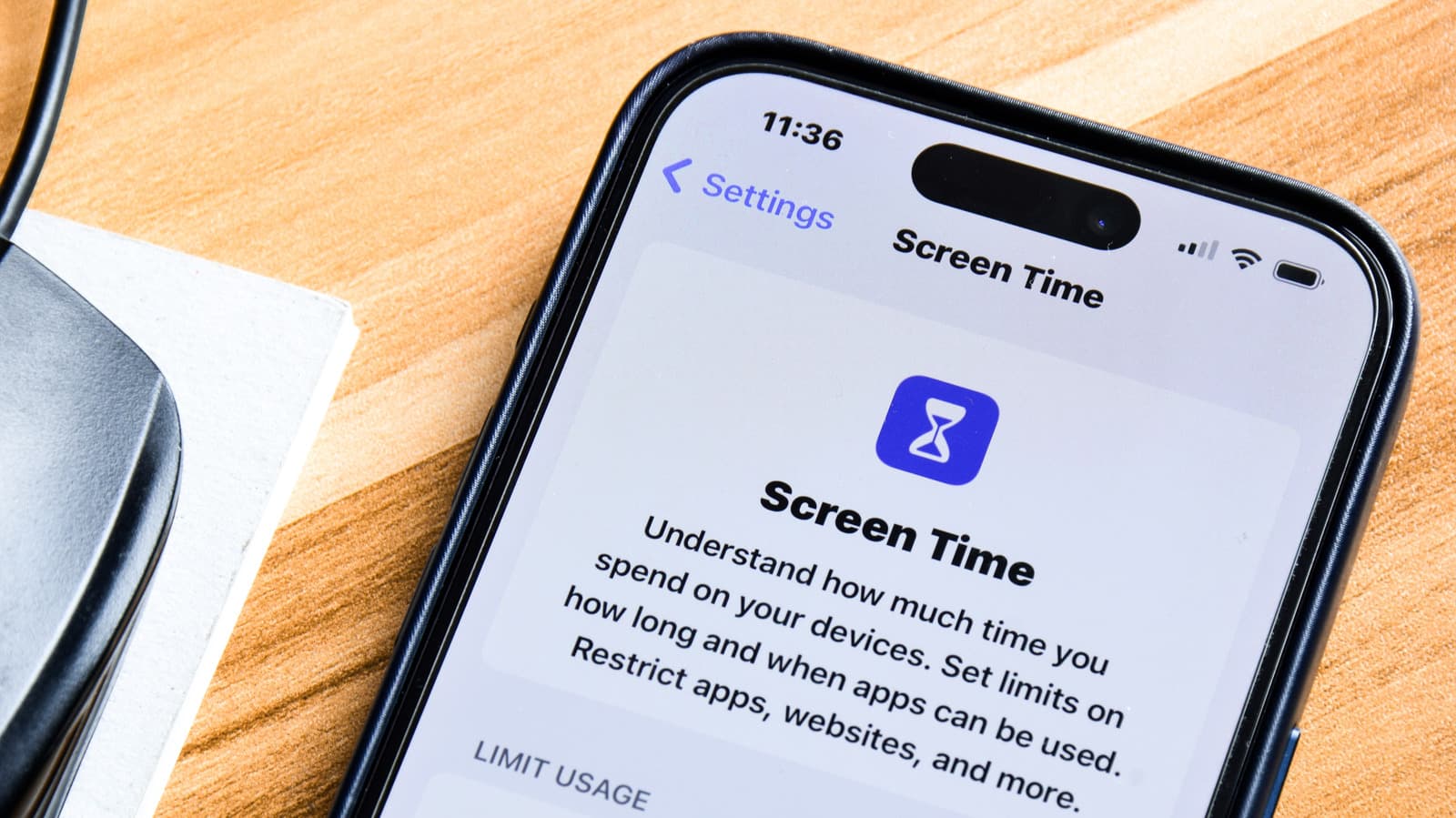 วิธีใช้ Screen Time บน iPhone เพื่อบล็อกแอปที่ทำให้เสียเวลา