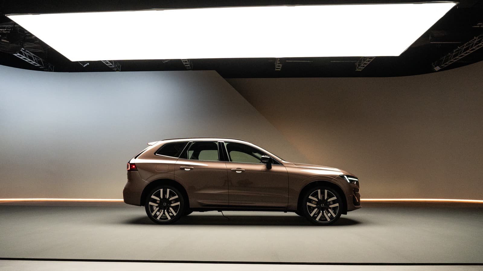 Volvo XC60 และ XC90 รุ่นปี 2028 เพิ่มระยะทางวิ่งและยกระดับระบบความปลอดภัย