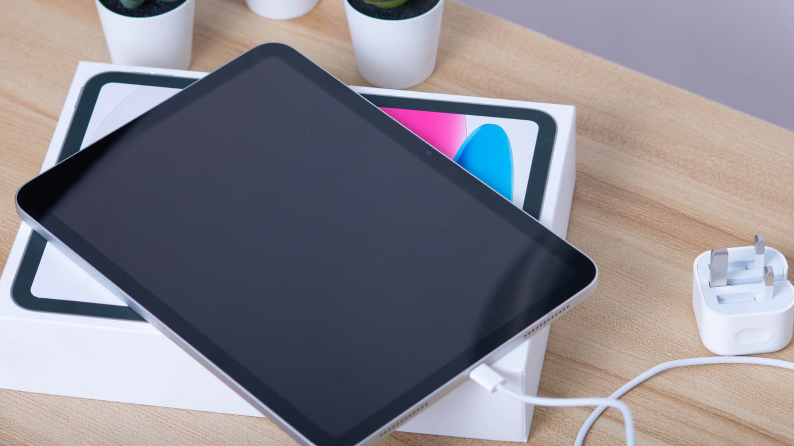 ทำไม iPad ถึงชาร์จไม่เข้า และจะแก้อย่างไร