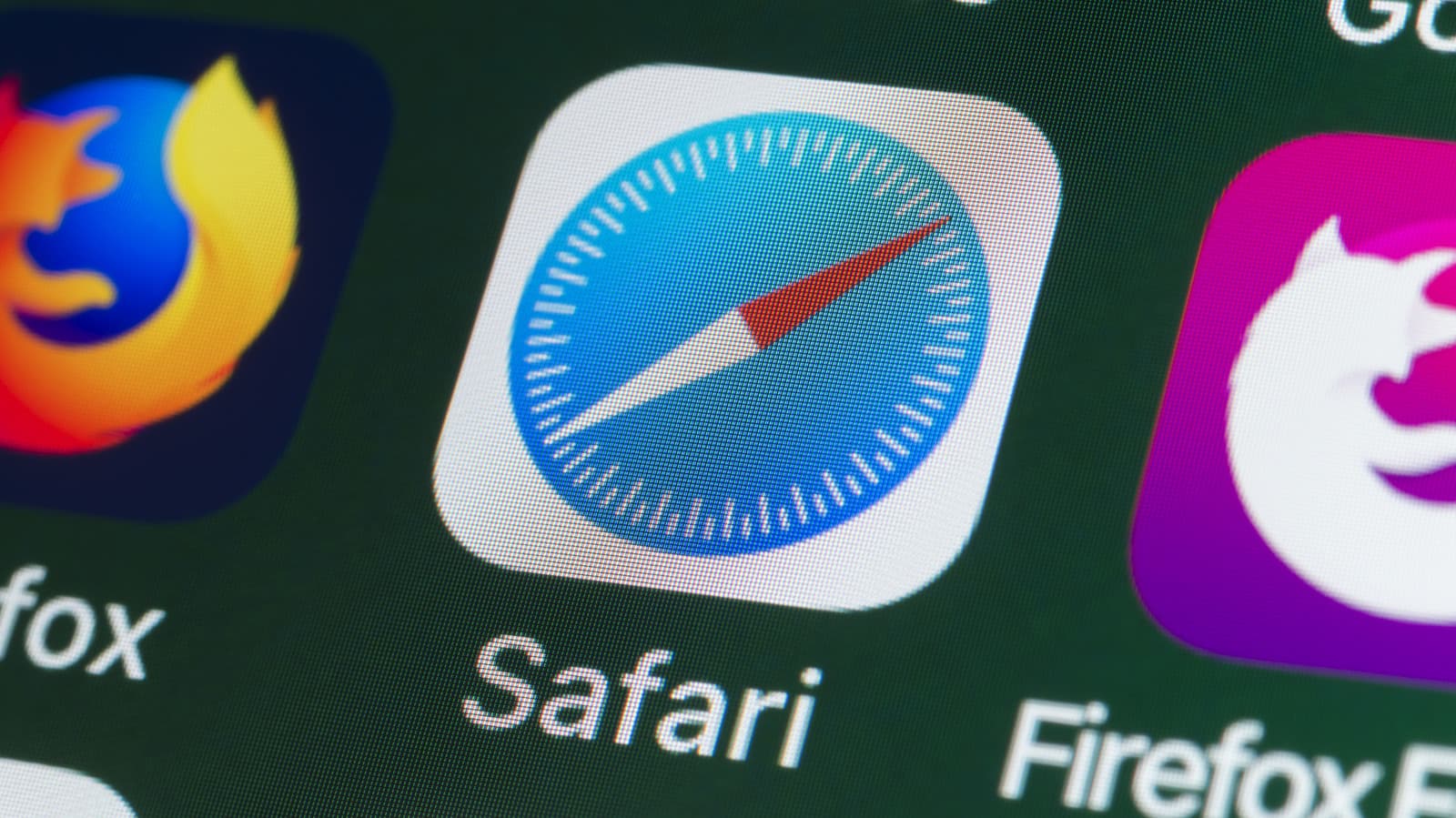 Safari บน iPhone ปลอดภัยแค่ไหน: ฟีเจอร์ความเป็นส่วนตัวช่วยได้ แต่ไม่ครอบคลุมทุกความเสี่ยง