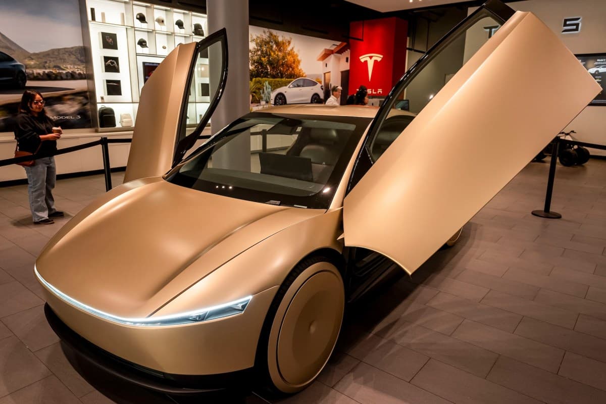 Tesla ปิดดีลวงเงินกู้ใหม่ 3 หมื่นล้านดอลลาร์ เตรียมขยาย Cybercab และ Optimus