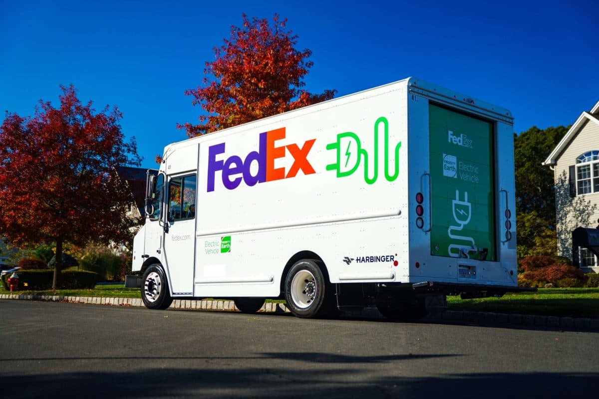 FedEx สั่งรถบรรทุกไฟฟ้า 2,000 คันจาก Harbinger มูลค่า 300 ล้านดอลลาร์