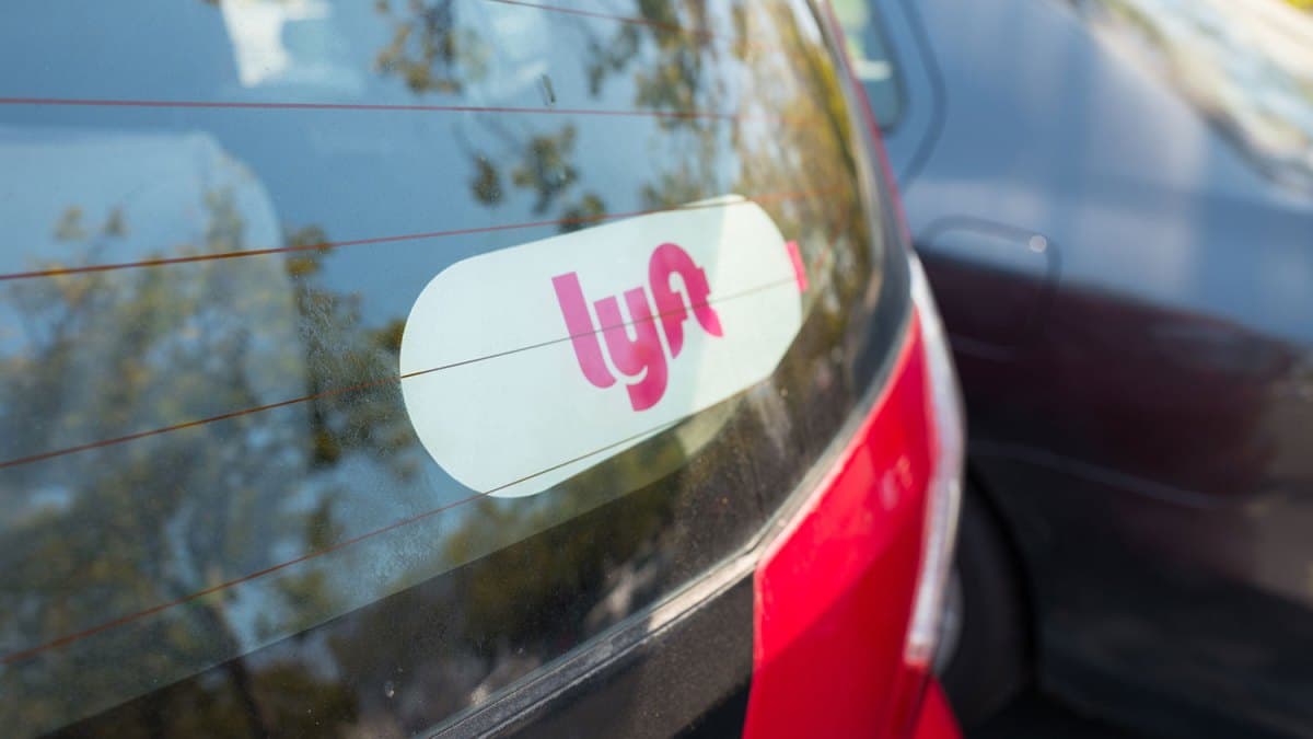 Lyft ยอมจ่าย 272.5 ล้านดอลลาร์ยุติคดีจัดสถานะคนขับ