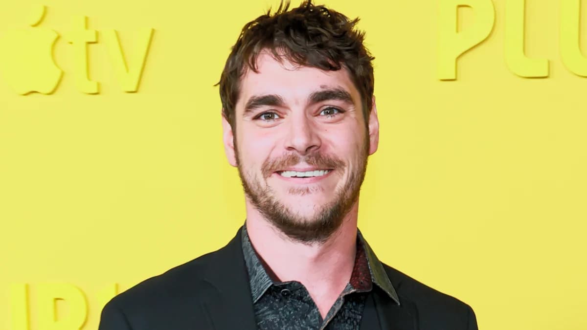 RJ Mitte นักแสดงจาก Breaking Bad เสียชีวิตในวัย 34 ปี