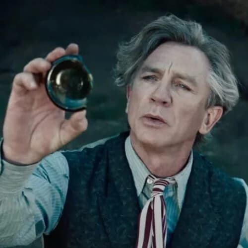 Netflix ปล่อยตัวอย่าง The Magician’s Nephew ของ Greta Gerwig โทนไซคีเดลิกได้แรงบันดาลใจจาก Bowie