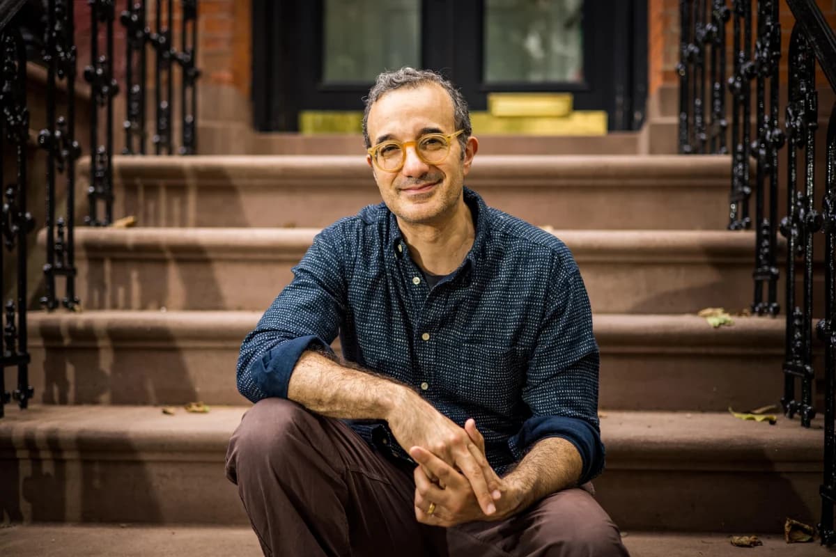 Jad Abumrad กับบทบาทที่เปลี่ยนมาตรฐานพอดแคสต์ยุคใหม่