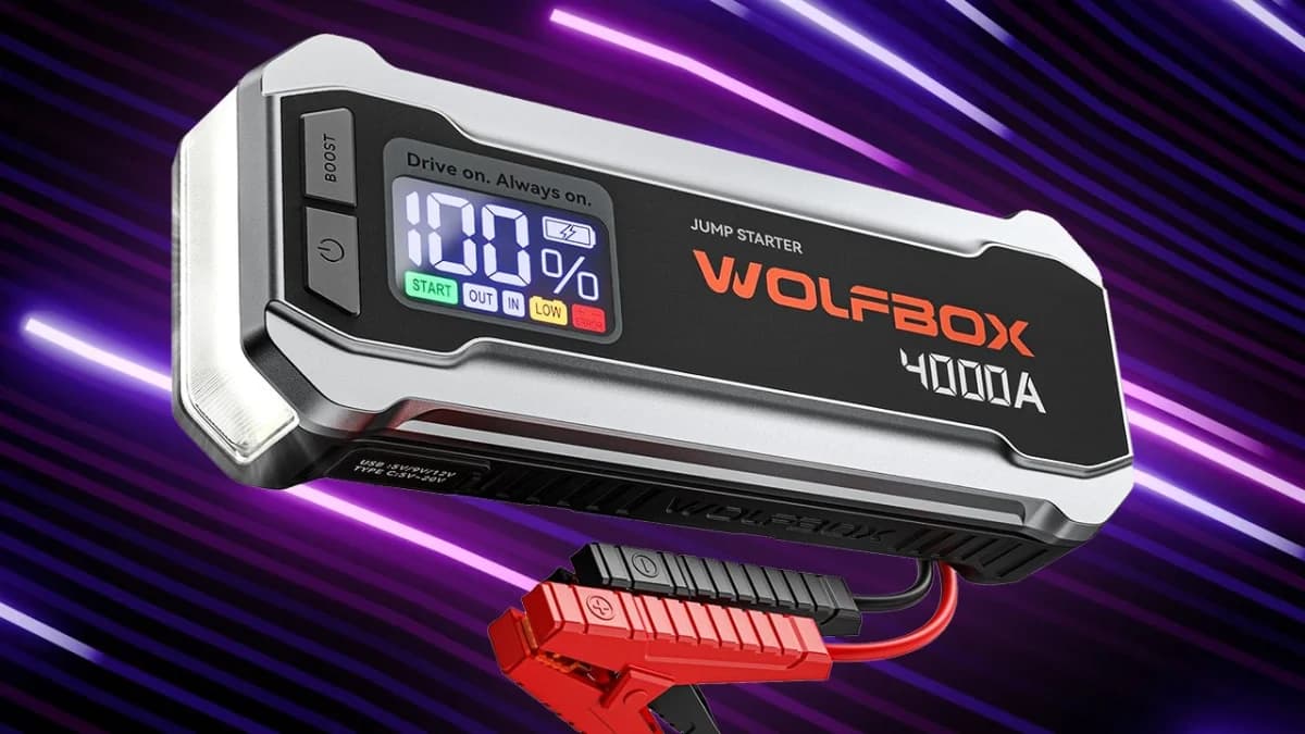 Wolfbox จั๊มพ์สตาร์ทรถไร้สายพร้อมพาวเวอร์แบงก์ 24,000mAh ลด 50% ก่อน Black Friday