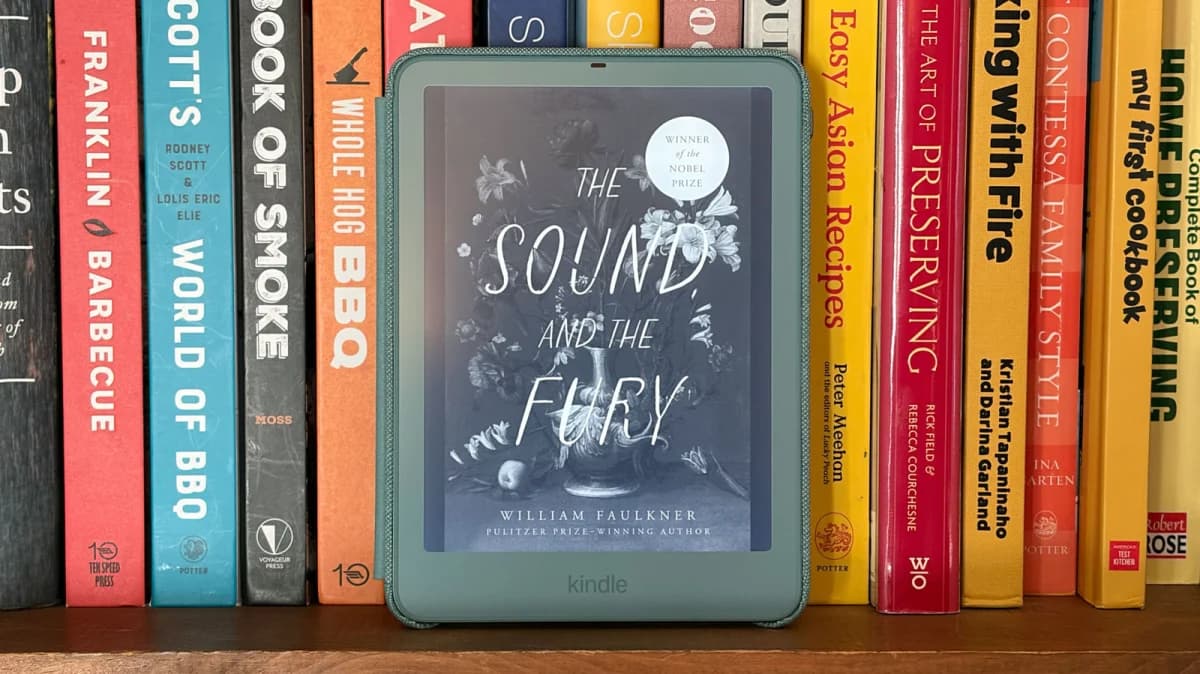 รีวิว Kindle Paperwhite Signature Edition 2026: อัปเกรดให้พรีเมียมขึ้น แต่รุ่นธรรมดายังน่าซื้อ